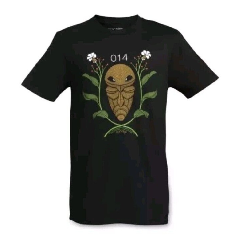 Pokemon Center 151  Kakuna T-Shirt (Adult Large)‎